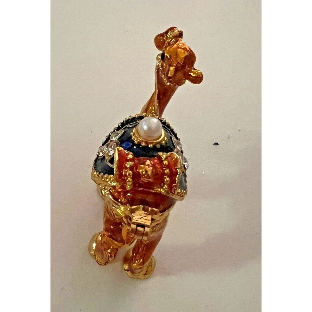 Vintage Little Camel Small Copper Statuette Antiques Inlaid pearl Bead gift fan
